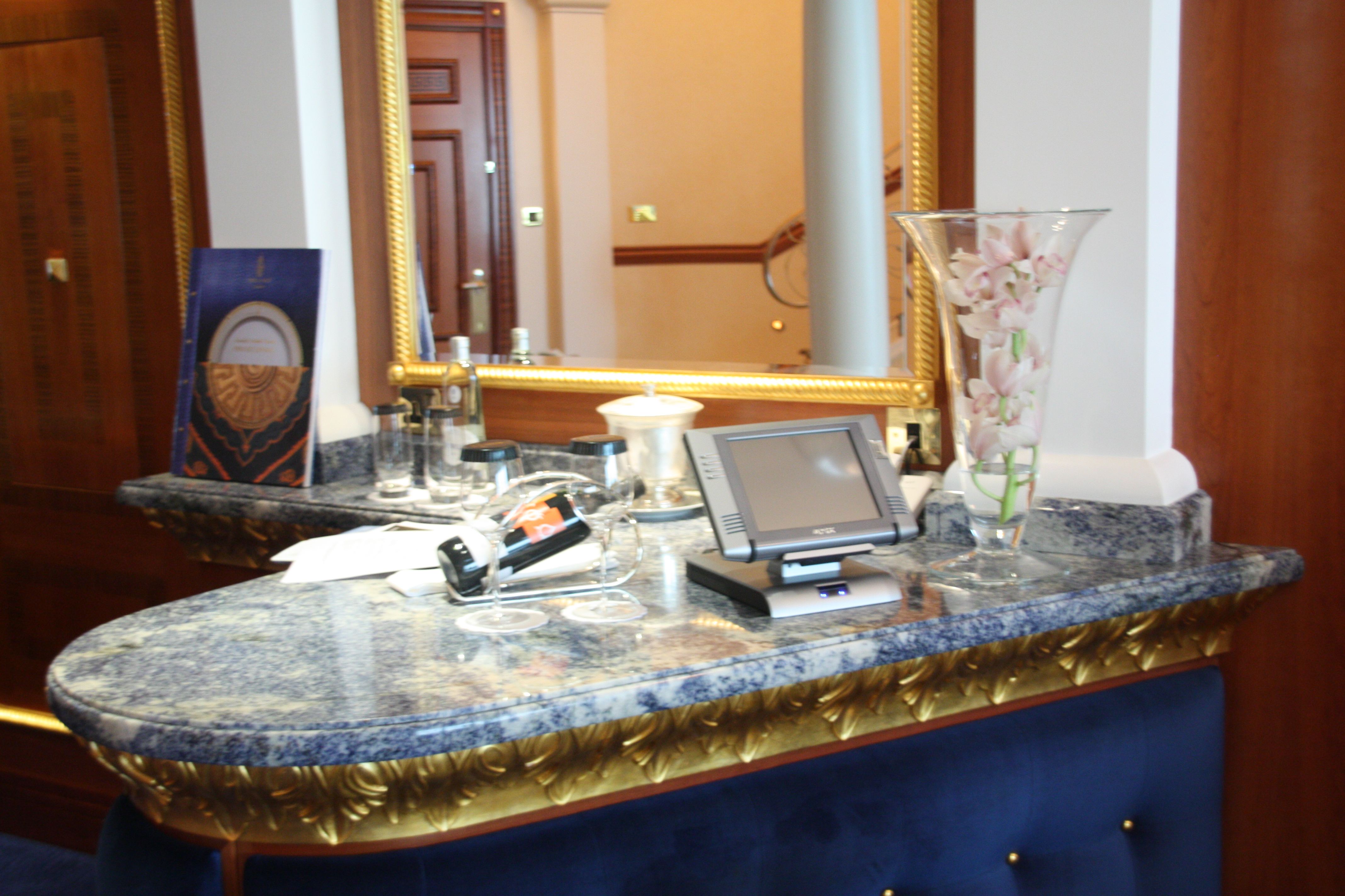 【材料调查组】千年以来，它一直是高档建筑设计的代名词